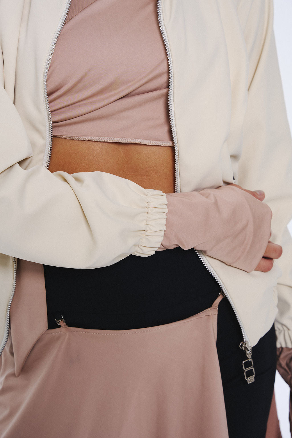 All moves Outerwear
